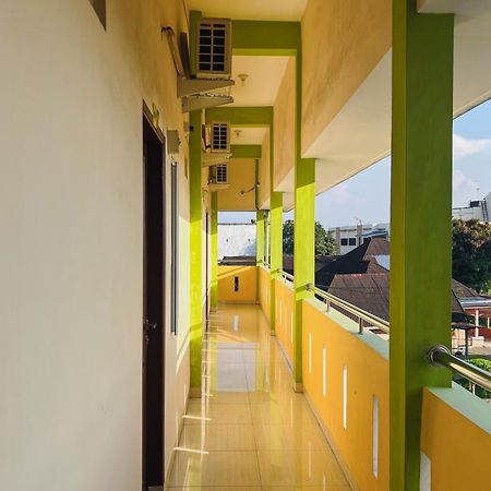 Teratai Residence Mitra Reddoorz Medan Luaran gambar