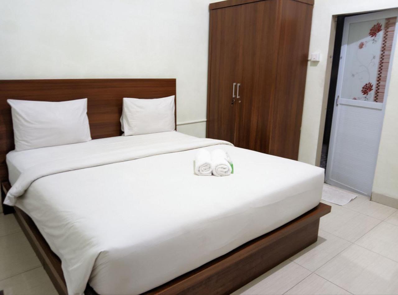 Teratai Residence Mitra Reddoorz Medan Luaran gambar