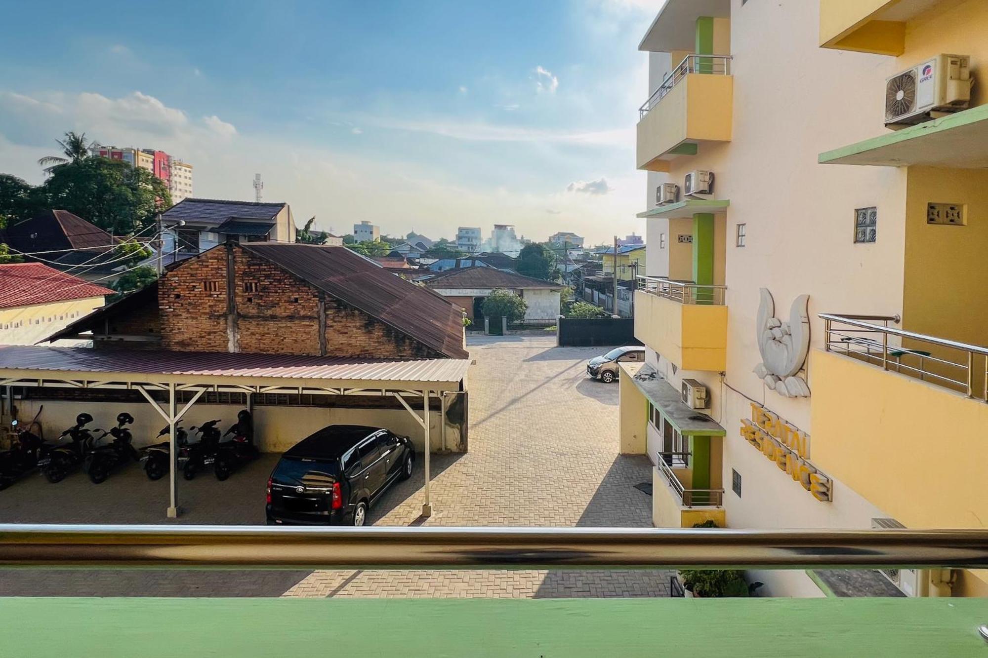 Teratai Residence Mitra Reddoorz Medan Luaran gambar
